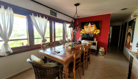 Casa à venda com 3 quartos, sendo 1 suíte,  no condomínio Associação Reserva das Hortênsias, Mairiporã - SP