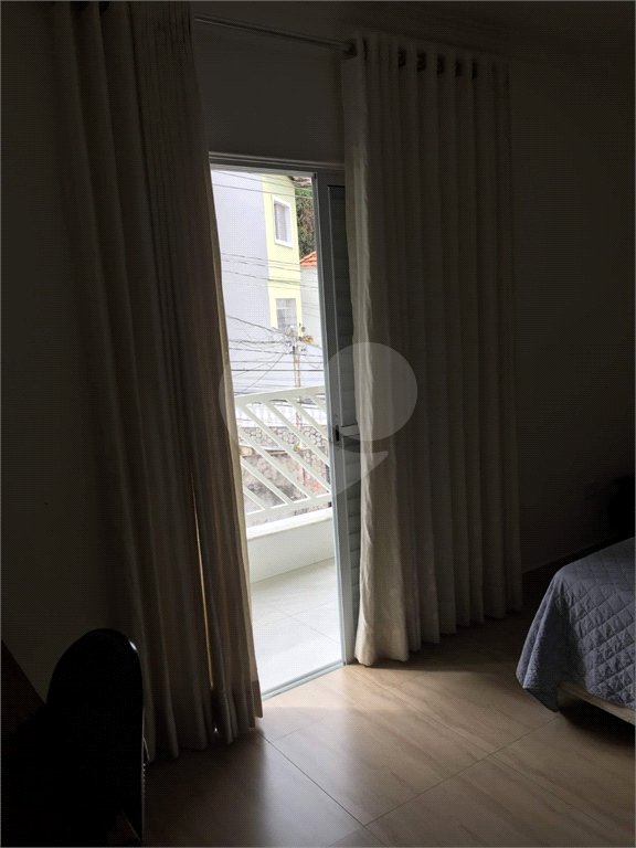 Sobrado à venda com 3 suítes em Vila Nivi, São Paulo, SP