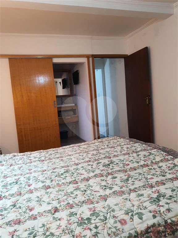 Sobrado à venda com 2 quartos, sendo 1 suíte, em Jardim Meliunas, São Paulo, SP