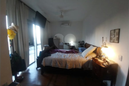 Cobertura à venda com 4 quartos, sendo 1 suíte, em Tijuca, Rio de Janeiro, RJ