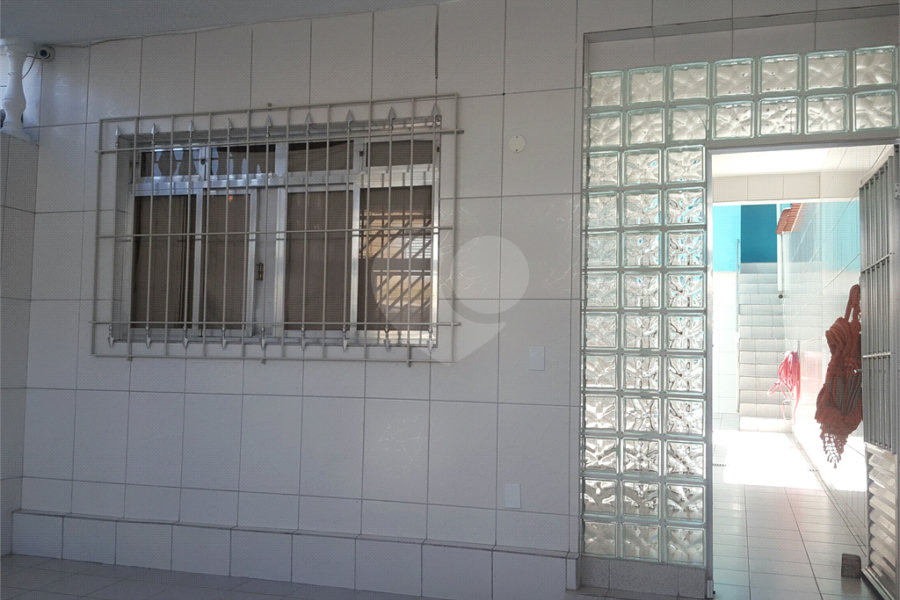 Sobrado à venda com 2 quartos em Tremembé, São Paulo, SP