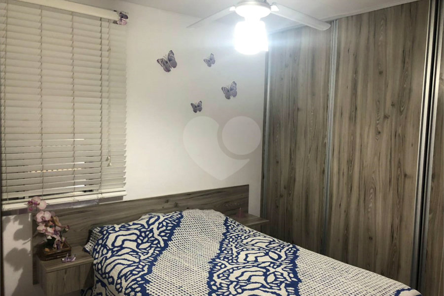 Apartamento à venda com 2 quartos em Parque Peruche, São Paulo, SP