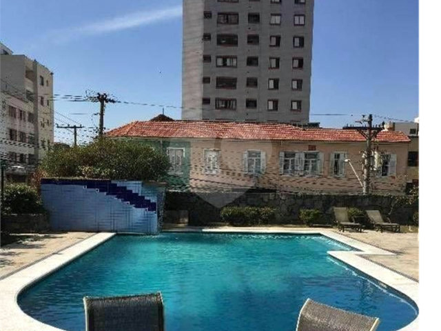 Flat à venda ou para alugar com 1 suíte em Santana, São Paulo, SP