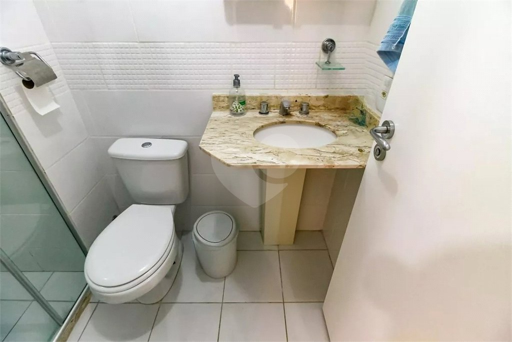Apartamento à venda com 3 quartos, sendo 1 suíte,  em Lar São Paulo, São Paulo, SP