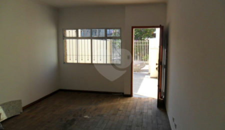 Sobrado à venda com 4 quartos, sendo 1 suíte,  em Imirim, São Paulo, SP