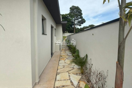 Casa à venda com 3 suítes no condomínio Ecoville 1, Atibaia - SP