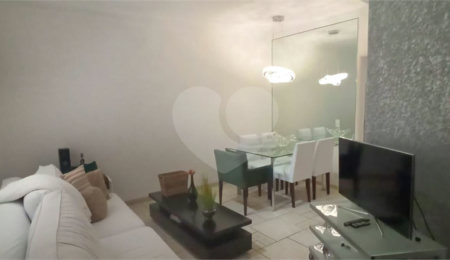 Casa à venda com 3 quartos, sendo 1 suíte,  no condomínio Villas de São Francisco, São Paulo - SP