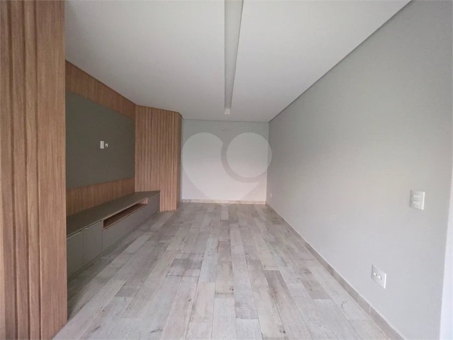 Casa à venda com 4 suítes no condomínio Residencial Jardim Primavera, Louveira - SP
