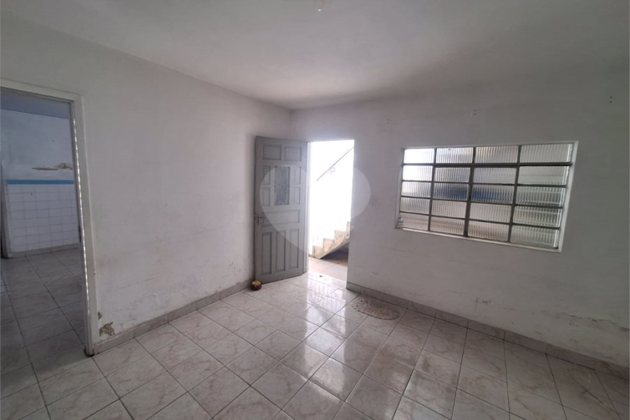 Sobrado à venda com 2 quartos, sendo 1 suíte, em Vila Prudente, São Paulo, SP