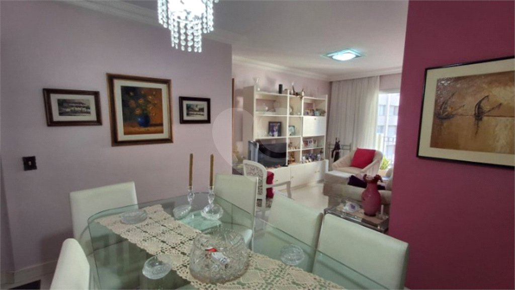 Apartamento à venda com 3 quartos, sendo 1 suíte,  em Indianópolis, São Paulo, SP