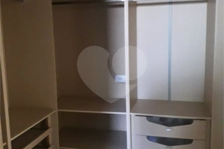 Casa à venda com 3 quartos, sendo 1 suíte, no condomínio Parque da Fazenda, Itatiba - SP