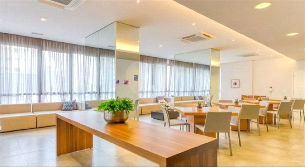 Apartamento à venda com 1 quarto em Indianópolis, São Paulo, SP