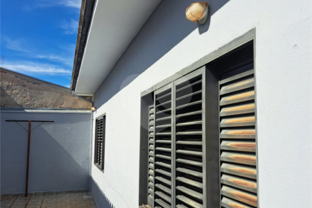 Casa à venda com 3 quartos, sendo 1 suíte,  em Jardim das Estações (vila Xavier), Araraquara, SP