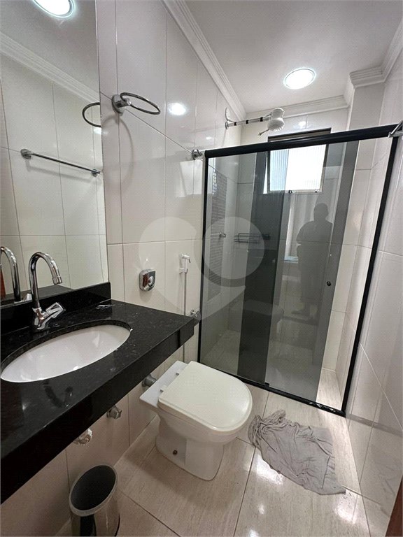 Apartamento à venda com 3 quartos, sendo 1 suíte, no Centro, Cabo Frio, RJ
