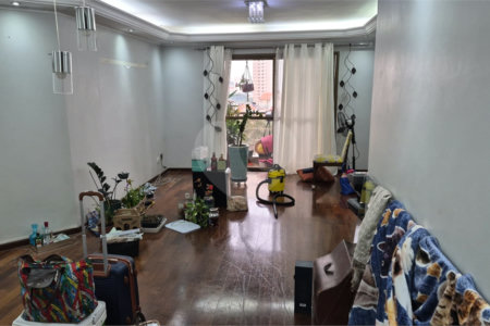 Apartamento à venda ou para alugar com 3 quartos, sendo 1 suíte, em Vila Regente Feijó, São Paulo, SP