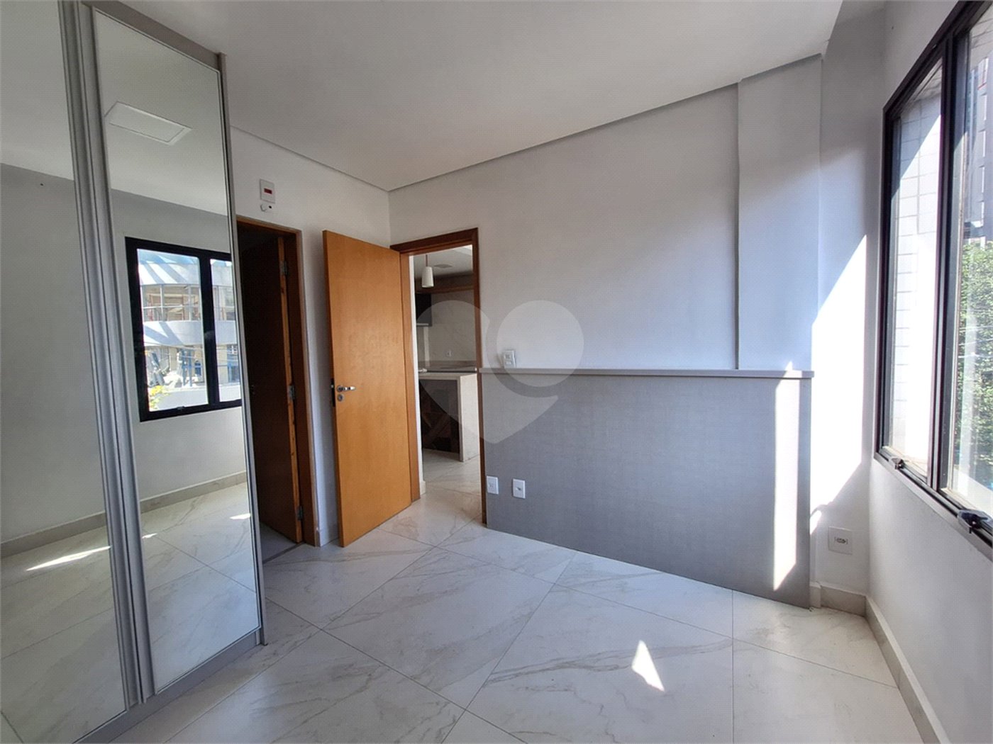 Apartamento à venda com 1 quarto em Jardim das Acácias, São Paulo, SP