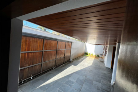 Casa à venda com 3 suítes em Vila Oliveira, Mogi das Cruzes, SP