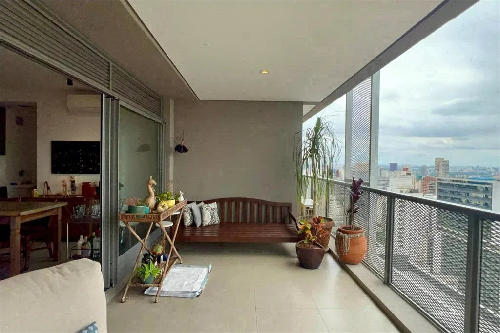 Apartamento à venda com 1 suíte em Pinheiros, São Paulo, SP