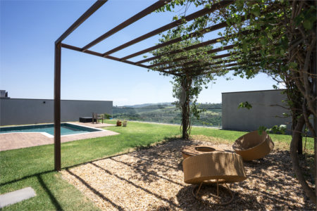 Casa à venda ou para alugar com 4 suítes no condomínio Campo de Toscana, Vinhedo - SP