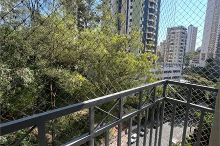 Apartamento à venda com 4 quartos, sendo 2 suítes, em Vila Andrade, São Paulo, SP