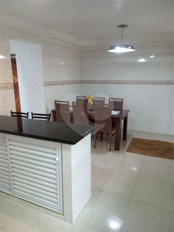 Casa à venda com 3 quartos em Sítio São José, Suzano, SP