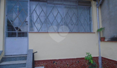 Casa Térrea à venda com 2 quartos em Vila Maria Alta, São Paulo, SP