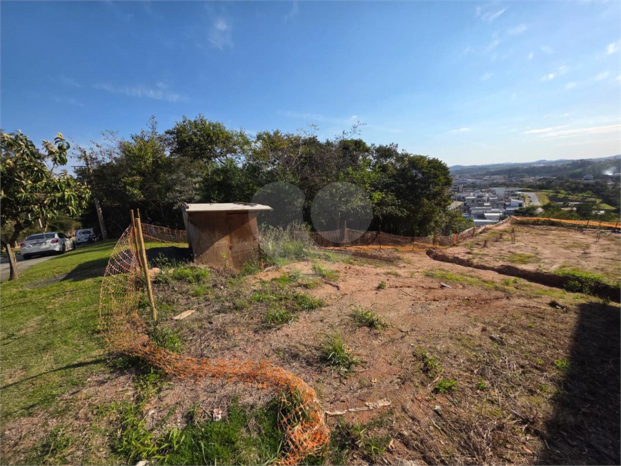 Terreno à venda no condomínio Reserva dos Jatobás, Louveira - SP