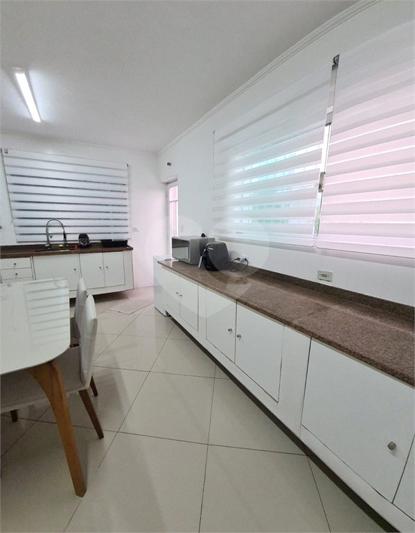 Sobrado à venda com 5 quartos, sendo 2 suítes, em Vila Guilherme, São Paulo, SP
