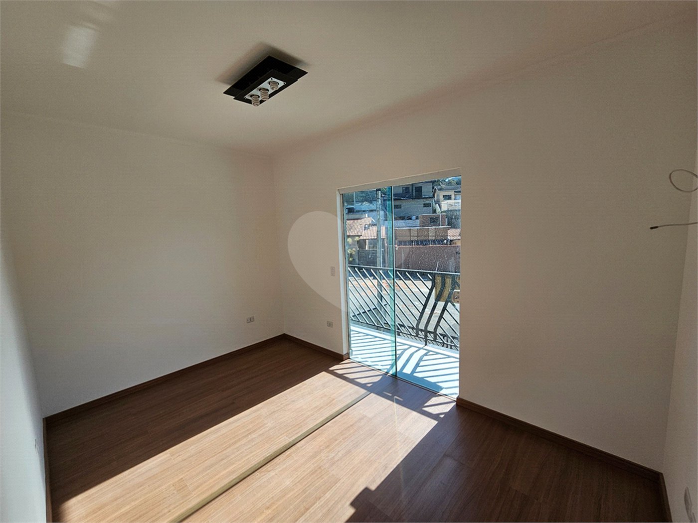 Casa à venda com 3 quartos, sendo 1 suíte, em Jardim Maristela, Atibaia, SP