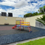 Casa à venda com 3 quartos, sendo 1 suíte, no condomínio Residencial Jardins, São Bernardo do Campo - SP