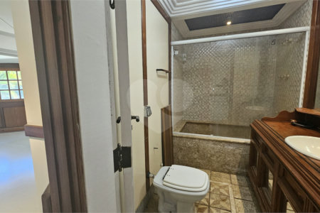 Casa em condomínio à venda com 5 quartos, sendo 3 suítes, em Barra da Tijuca, Rio de Janeiro, RJ