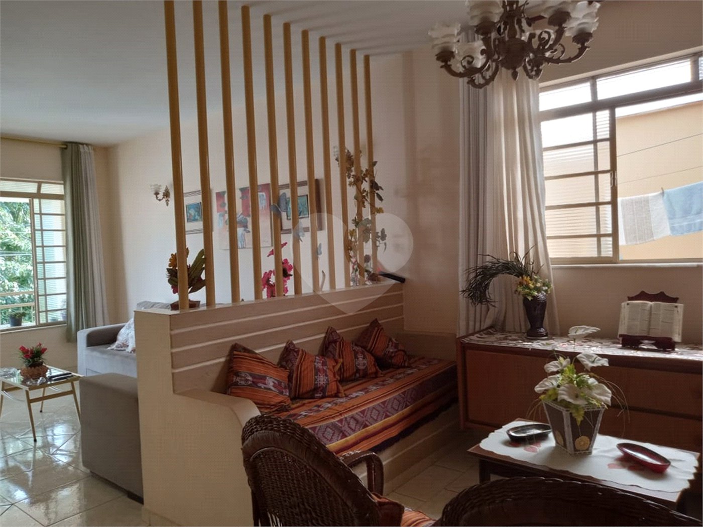 Casa à venda com 3 quartos no Centro, Serra Negra, SP