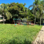 Casa à venda com 5 quartos, sendo 3 suítes, no condomínio Santa Teresa 1, Vinhedo - SP