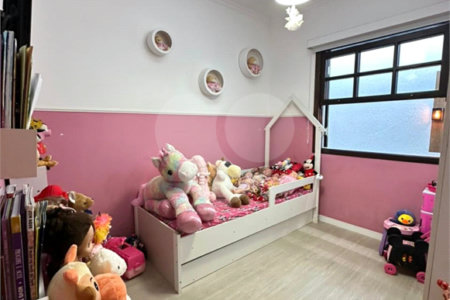 Casa à venda ou para alugar com 2 quartos em Vila Figueira, Suzano, SP
