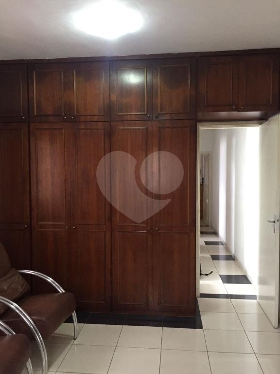 Sobrado à venda com 3 quartos, sendo 1 suíte,  em Tremembé, São Paulo, SP