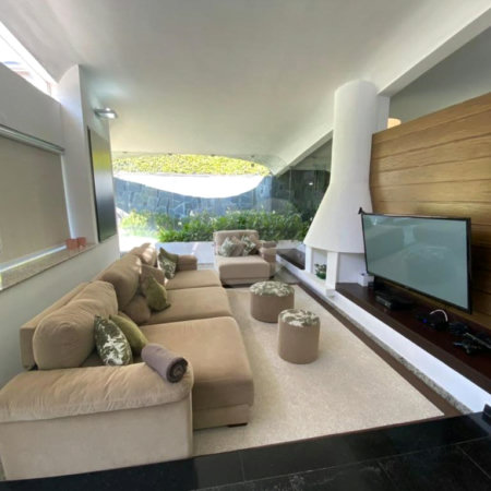 Casa à venda com 4 suítes em Vila Oliveira, Mogi das Cruzes, SP