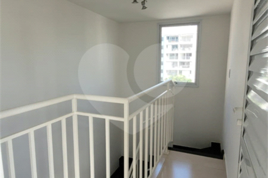 Casa à venda com 2 suítes no condomínio Residencial Sophia, São Paulo - SP