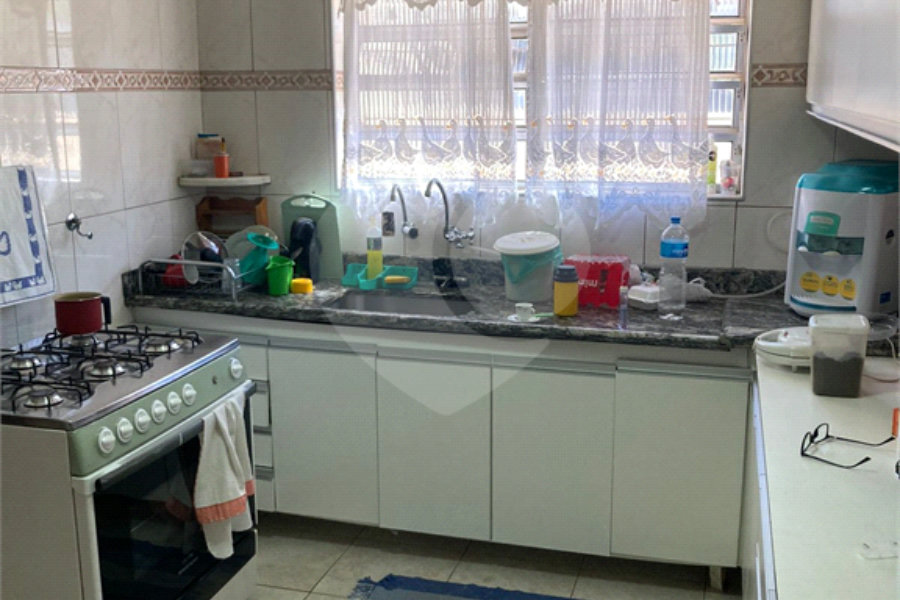Sobrado à venda com 3 quartos em Tremembé, São Paulo, SP