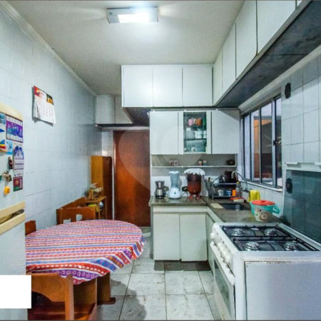 Sobrado à venda com 3 quartos em Ipiranga, São Paulo, SP