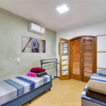 Casa Térrea à venda com 5 quartos, sendo 2 suítes, em Alto da Boa Vista, São Paulo, SP