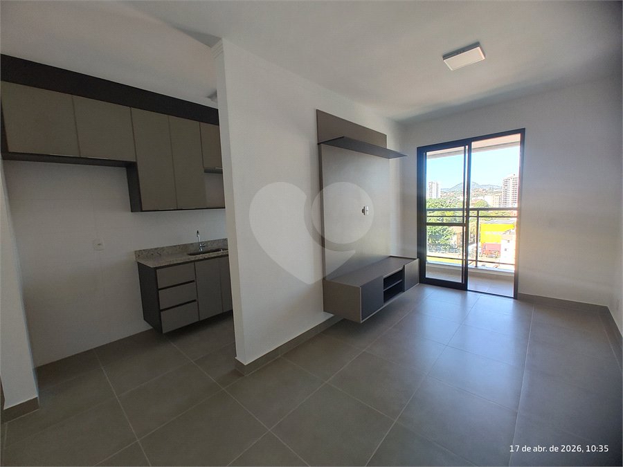 Apartamento à venda com 2 quartos, sendo 1 suíte,  em Vila Thais, Atibaia, SP
