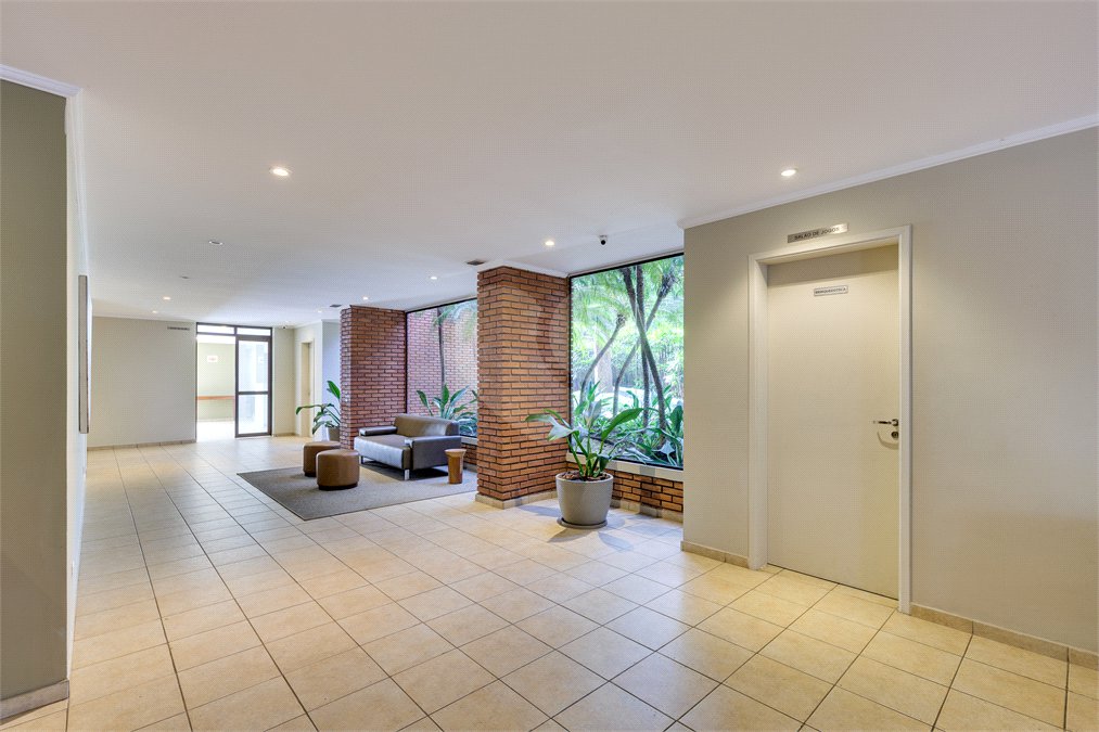 Apartamento à venda com 2 suítes em Alto da Boa Vista, São Paulo, SP
