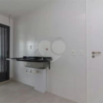 Apartamento à venda com 3 quartos, sendo 1 suíte, em Pinheiros, São Paulo, SP