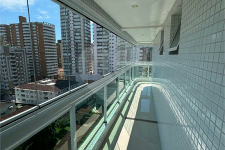 Apartamento à venda com 3 quartos, sendo 1 suíte, em Canto do Forte, Praia Grande, SP