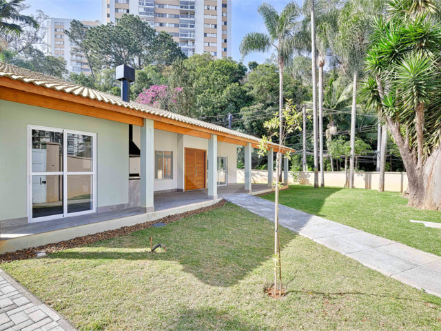 Casa de Vila à venda com 3 suítes em Alto da Boa Vista, São Paulo, SP
