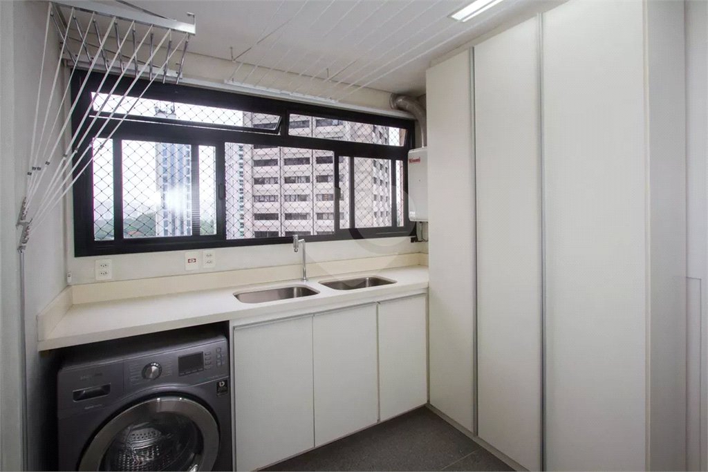 Apartamento à venda com 3 suítes em Alto da Boa Vista, São Paulo, SP