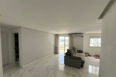 Apartamento à venda com 2 suítes em Jardim Vazani, São Paulo, SP