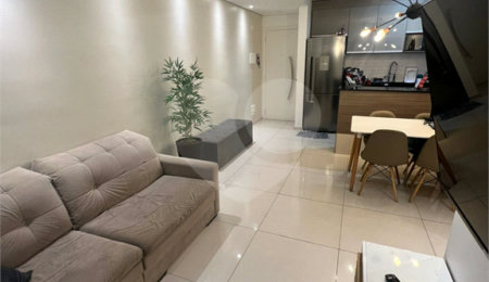 Apartamento à venda com 2 quartos, sendo 1 suíte,  em Parque Novo Mundo, São Paulo, SP