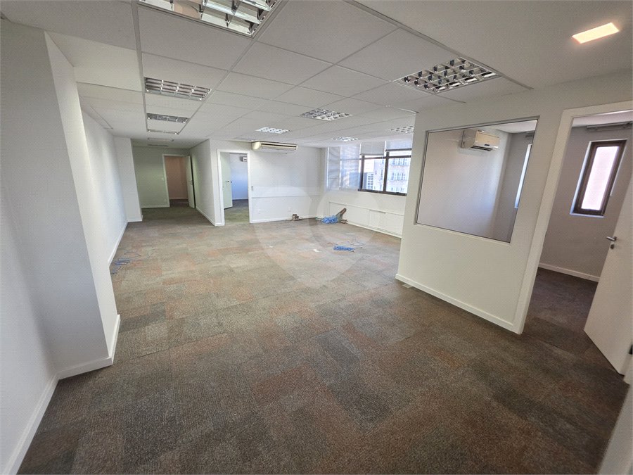 Sala à venda ou para alugar em Vila Olímpia, São Paulo, SP