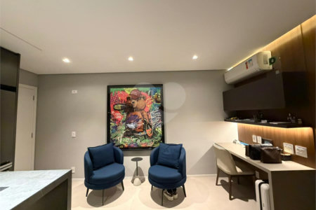 Apartamento à venda com 4 quartos, sendo 1 suíte, em Cerqueira César, São Paulo, SP